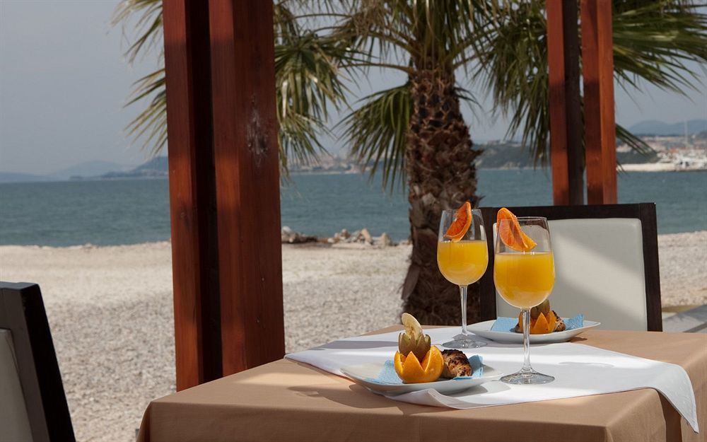 Beach Hotel Split Подстрана Екстериор снимка
