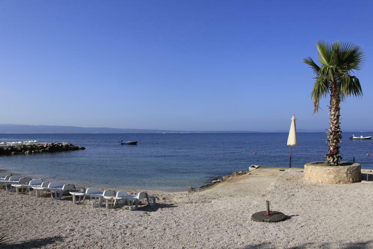 Beach Hotel Split Подстрана Екстериор снимка