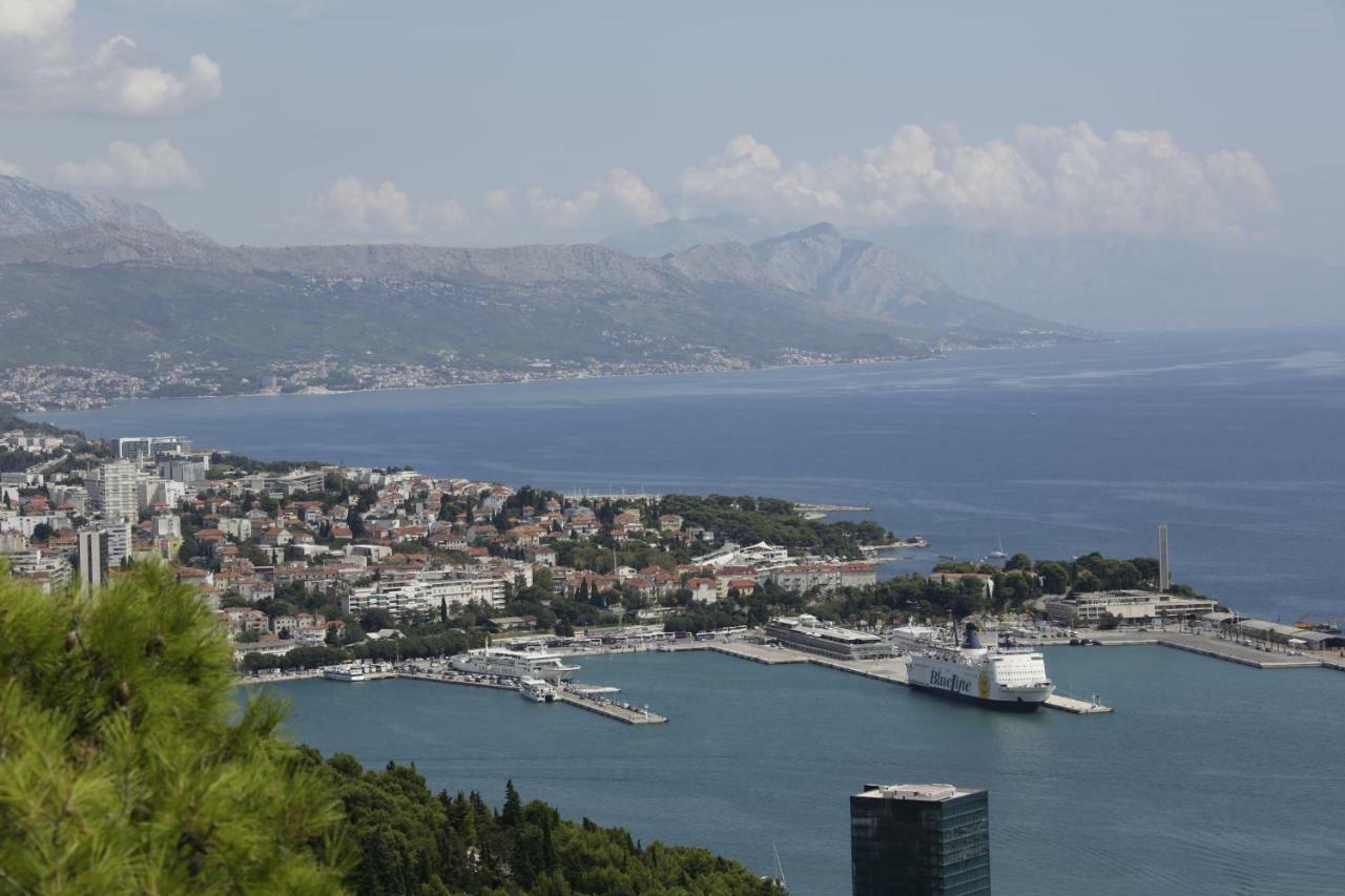 Beach Hotel Split Подстрана Екстериор снимка