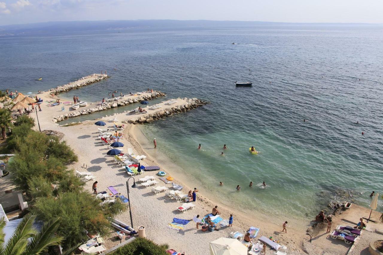 Beach Hotel Split Подстрана Екстериор снимка